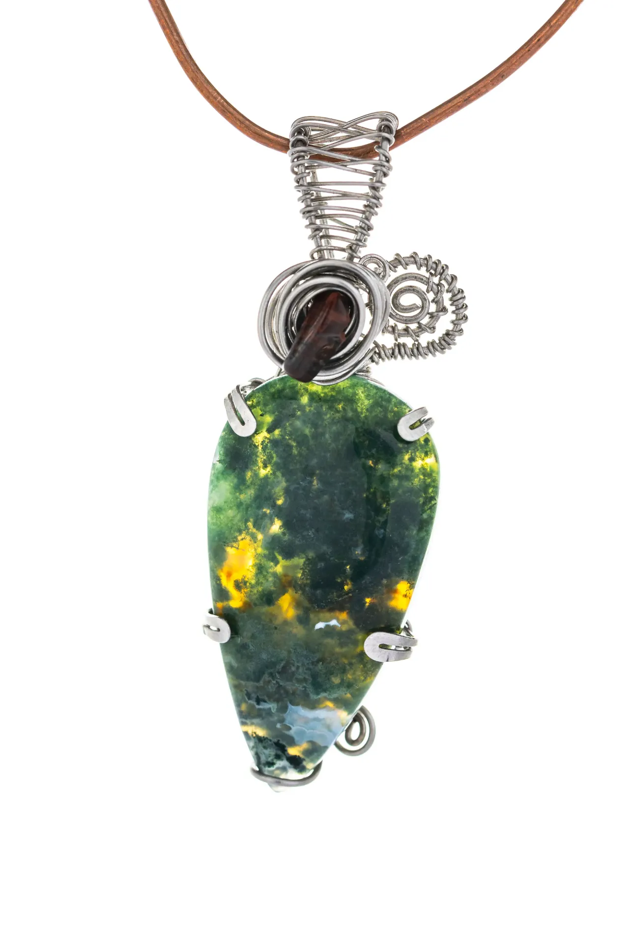 [DI-AC-QZ-007] Wandering Root — Moss quartz and bull's eye charm